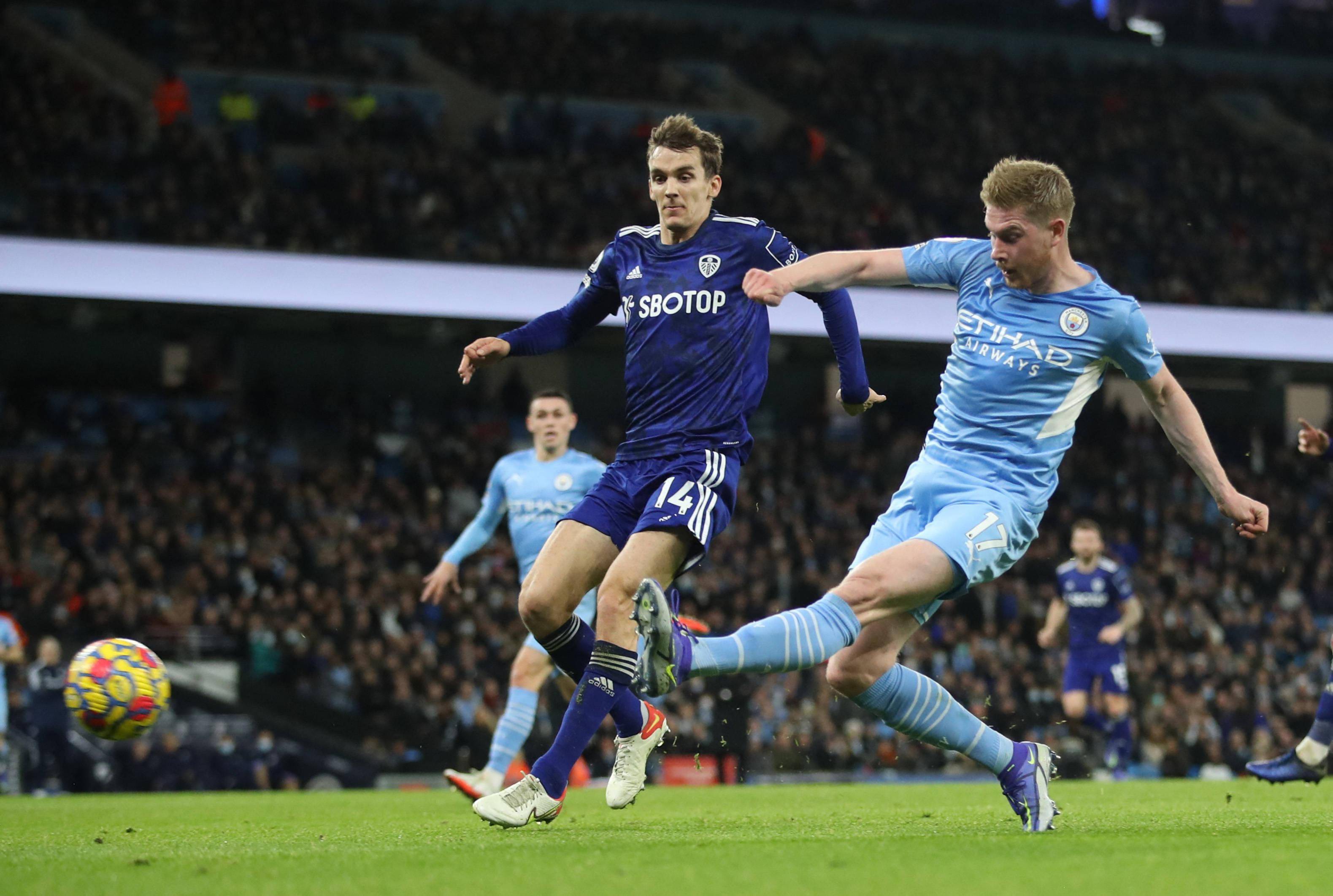 蕴含的少数 蕴含的少数